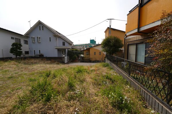 第一種低層住居専用地域の落ち着いた街並み。良好な住環境が守られ続ける立地。(外観) 第一種低層住居専用地域の落ち着いた街並み。良好な住環境が守られ続ける立地。(外観)